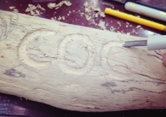 「流木で作る」シリーズ最新作ですわ！