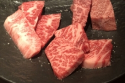 にーく